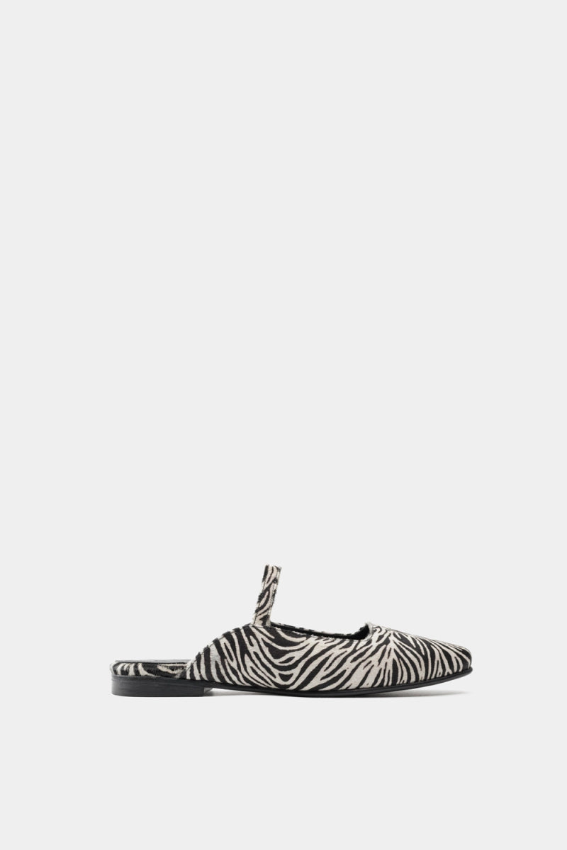 Flats / Ballerina de Zebra con detalles de piel para dama perfectas para usar con vestido 