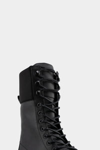 botas de piel color negro con cordones 