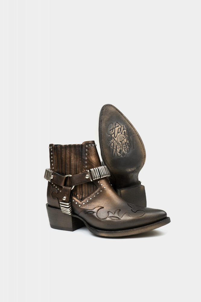 botines vaqueros con piel metalica
