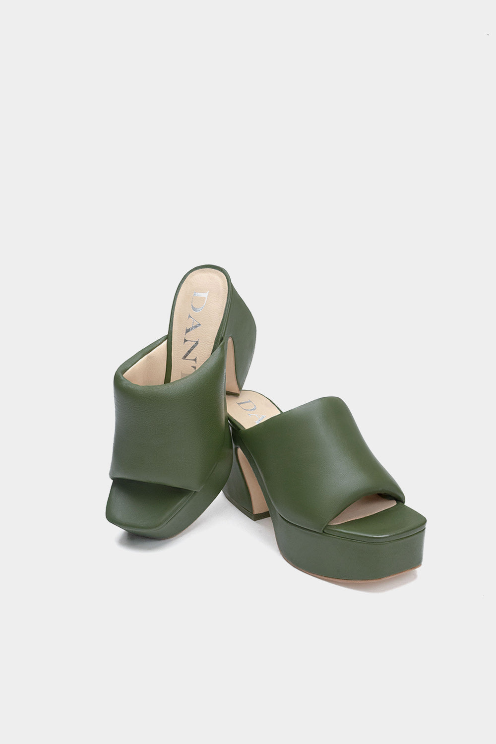sandalias de piel color verde