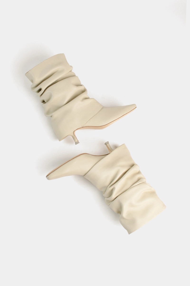 Botines de piel con tacón bajo de aguja, ankle boots