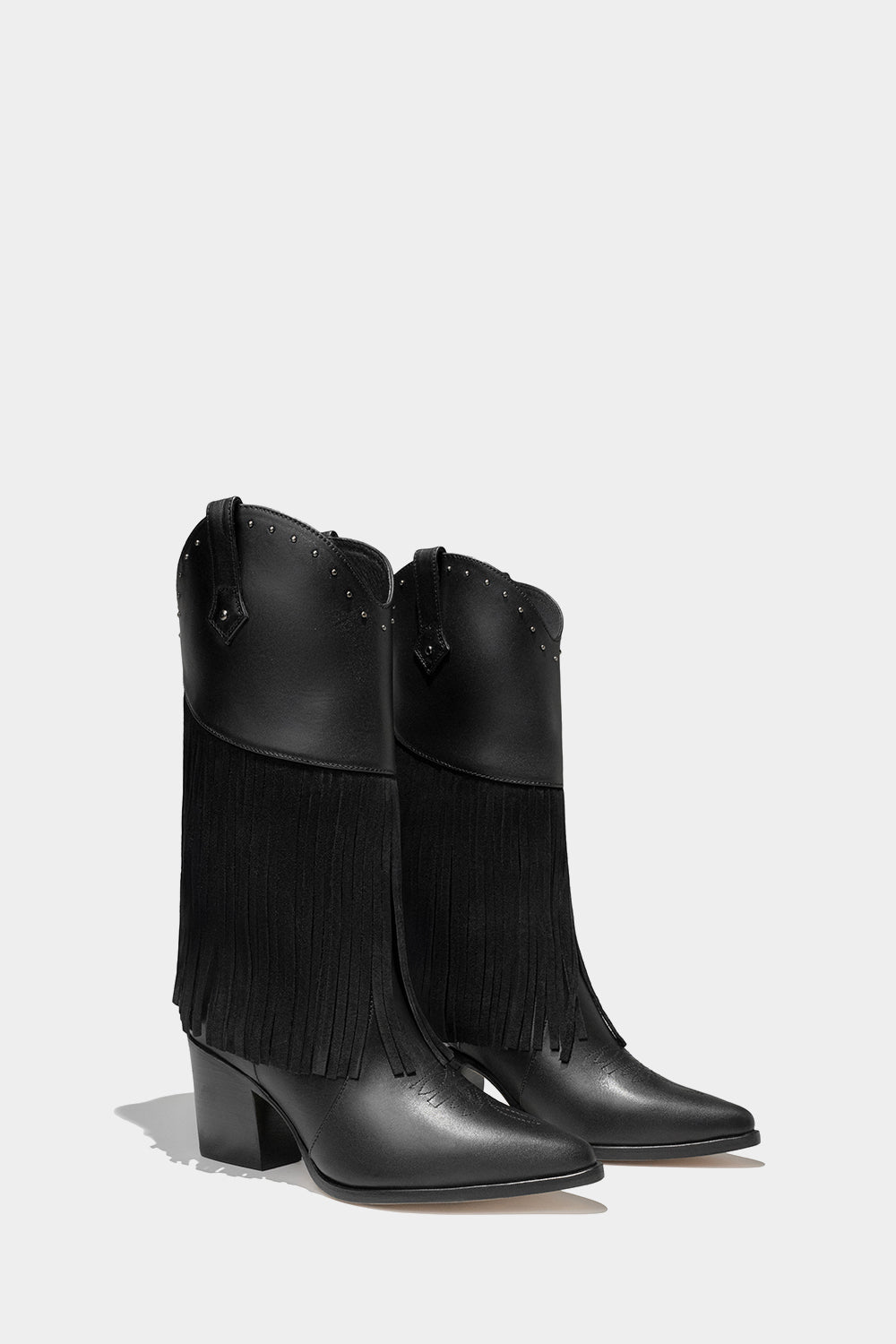 bota negra estilo beyonce con flecos