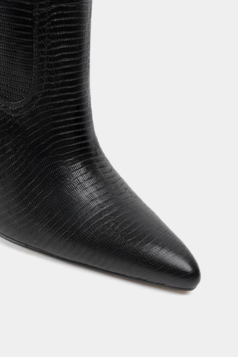 Botas de piel con acabado exotico de lagarto estilo belinda