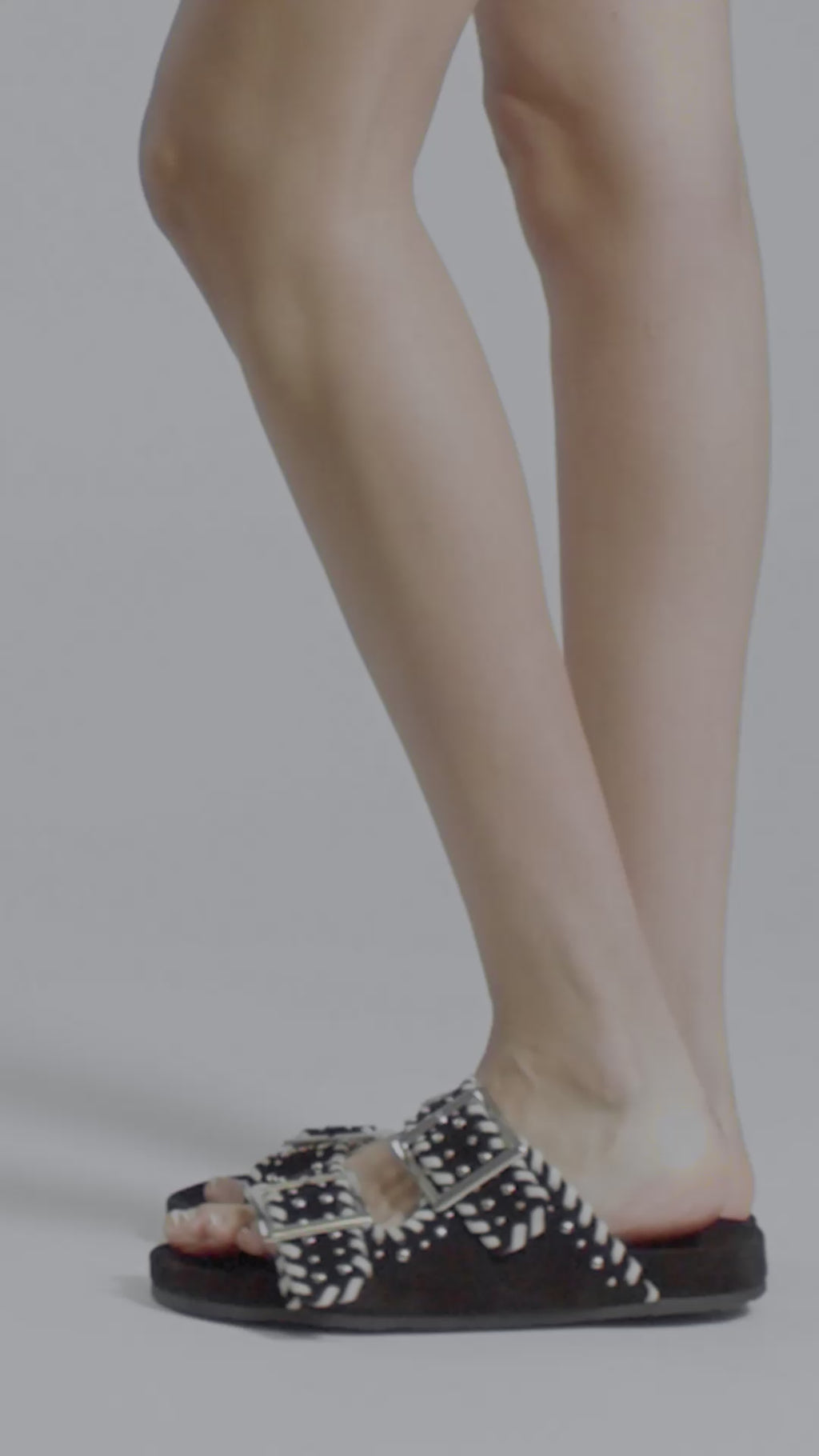 Sandalia de diesñador estilo Sandalia plana Bottega Veneta Jack Ardoise (Mujer)